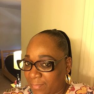Meet your Posher, Terrie